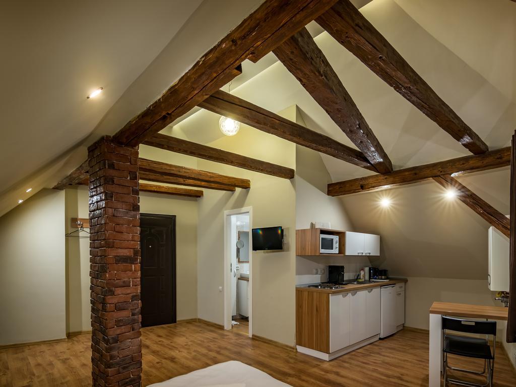 Studio Unseen Brasov Ngoại thất bức ảnh