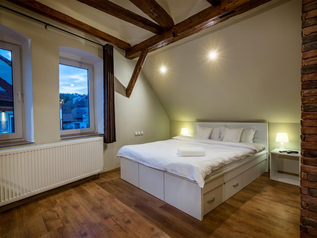 Studio Unseen Brasov Ngoại thất bức ảnh